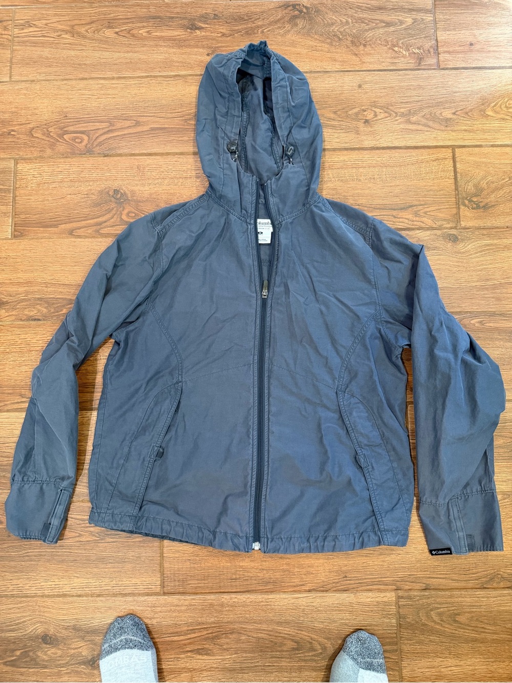 Vintage Columbia women’s Navy full zip Hooded Windbreaker Jacket / medium